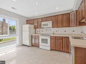 3007 Mission Square Drive, Fairfax VA 22031