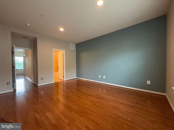 3825 Commodore Joshua Barney Drive NE, Washington DC 20018