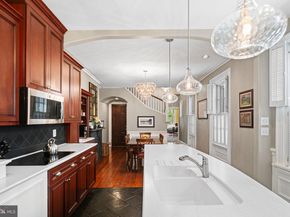 1935 Spring Garden Street, Philadelphia PA 19130