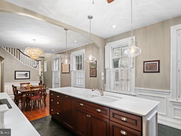 1935 Spring Garden Street, Philadelphia PA 19130