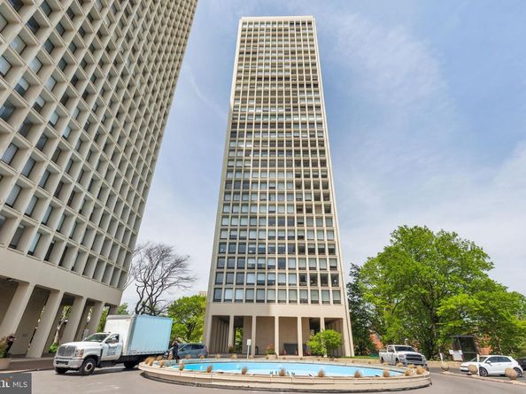 200 Locust Street 24BN, Philadelphia PA 19106