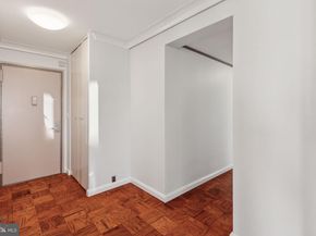 200 Locust Street 24BN, Philadelphia PA 19106