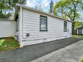 214-216 Beech Road, Wallingford PA 19086