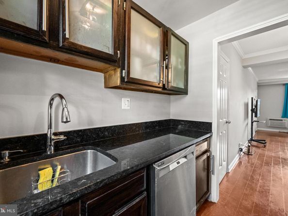 229 N George Mason Drive 2291, Arlington VA 22203