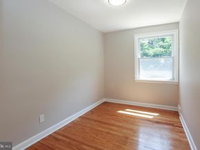 607 Briarcliff Road, Upper Darby PA 19082