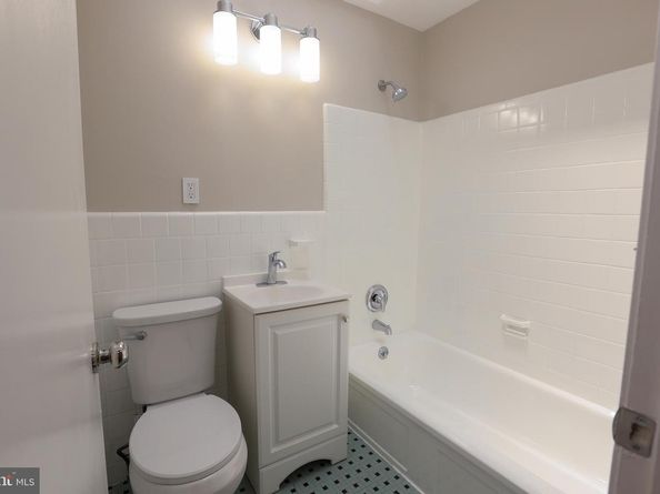 607 Briarcliff Road, Upper Darby PA 19082