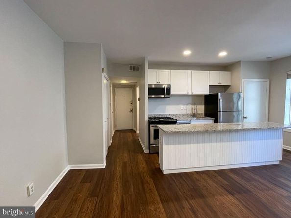 1669 Columbia Road NW 215, Washington DC 20009