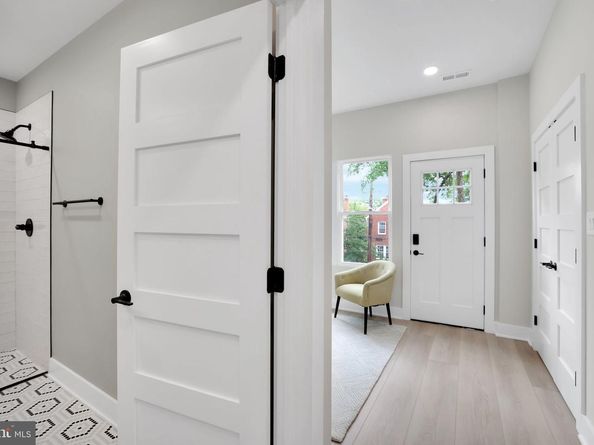 4019 9TH Street NE 3, Washington DC 20017