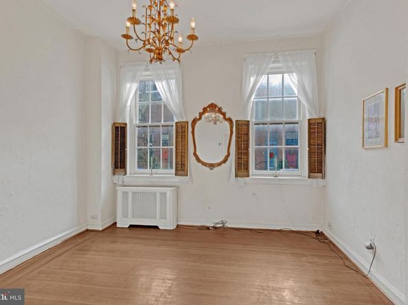 513 Pine Street, Philadelphia PA 19106