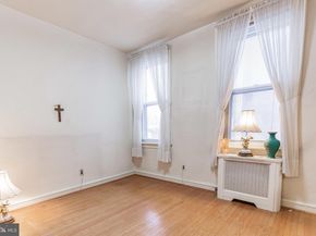 513 Pine Street, Philadelphia PA 19106