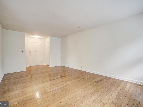 2712 Terrace Road SE B609, Washington DC 20020