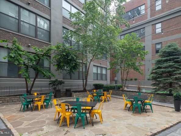 1100 S Broad Street 200A, Philadelphia PA 19146