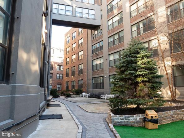 1100 S Broad Street 200A, Philadelphia PA 19146