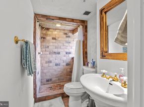 6068 Stoney Hill Road, New Hope PA 18938