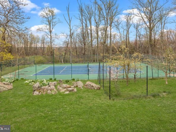 6068 Stoney Hill Road, New Hope PA 18938