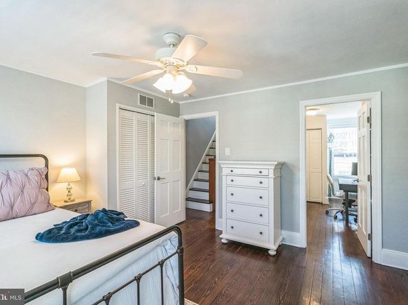 2444 Meredith Street, Philadelphia PA 19130