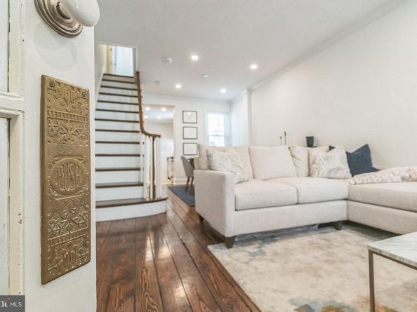 2444 Meredith Street, Philadelphia PA 19130