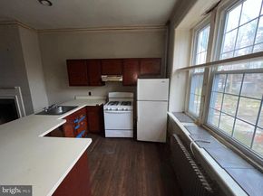 5927 Wayne Avenue, Philadelphia PA 19144