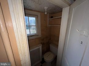 5927 Wayne Avenue, Philadelphia PA 19144