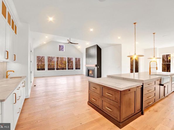 5805 Ridgeview Drive, Doylestown PA 18902