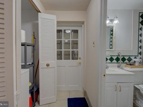 3425 W School House Lane, Philadelphia PA 19129