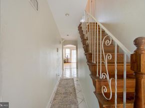 3425 W School House Lane, Philadelphia PA 19129