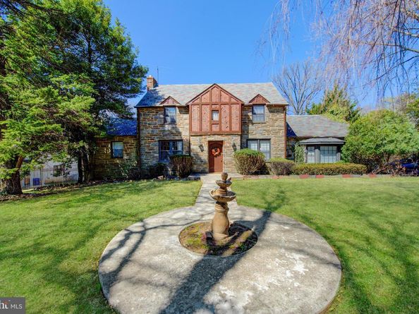 3425 W School House Lane, Philadelphia PA 19129