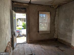 4932 Wakefield Street, Philadelphia PA 19144