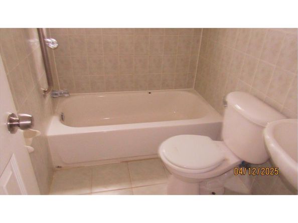225 56TH Place NE, Washington DC 20019