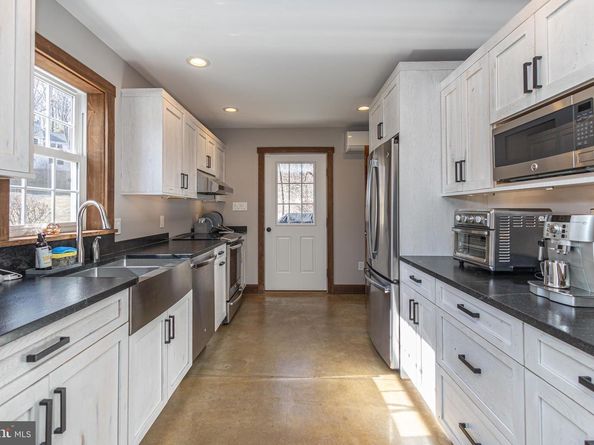 3039 Durham Road, Doylestown PA 18902