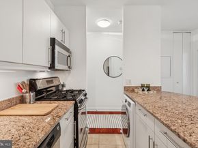 219 S 18TH Street 1605, Philadelphia PA 19103