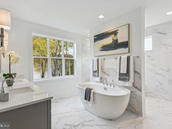 7703 Lunceford Lane, Falls Church VA 22043