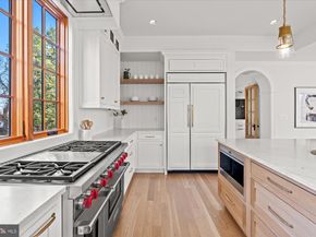 3612 N Glebe Road, Arlington VA 22207