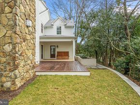 3612 N Glebe Road, Arlington VA 22207