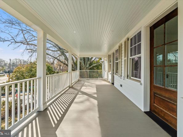 3612 N Glebe Road, Arlington VA 22207