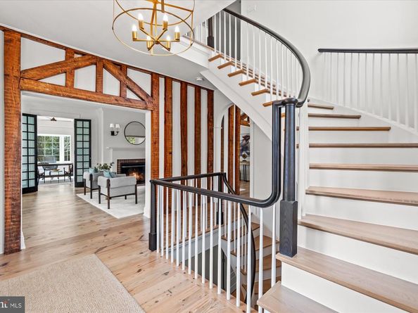3612 N Glebe Road, Arlington VA 22207