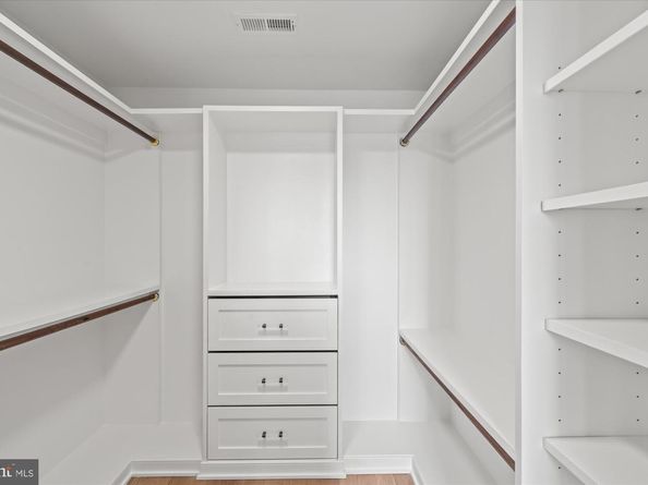 3612 N Glebe Road, Arlington VA 22207