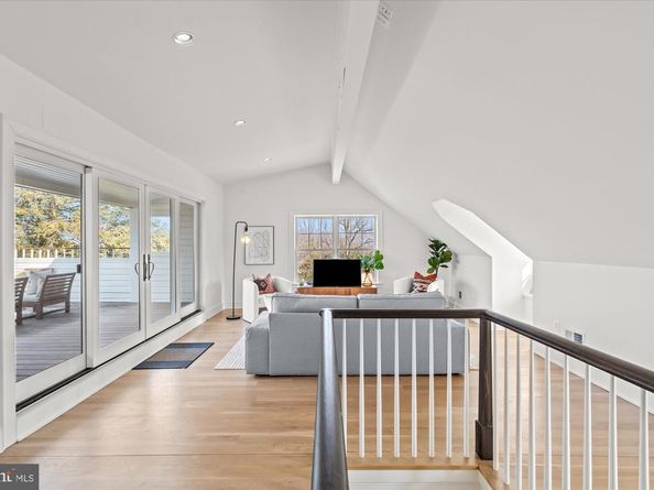 3612 N Glebe Road, Arlington VA 22207