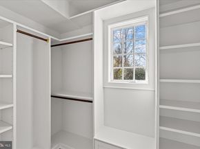 3612 N Glebe Road, Arlington VA 22207