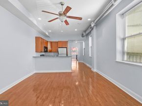 1712 W Girard Avenue, Philadelphia PA 19130