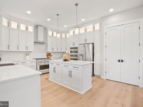 613 Upham Place NW, Vienna VA 22180