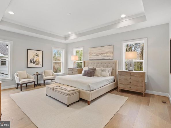 613 Upham Place NW, Vienna VA 22180