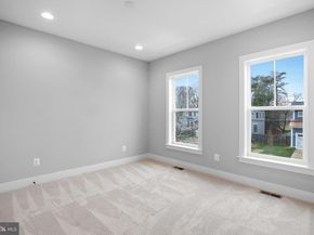 613 Upham Place NW, Vienna VA 22180