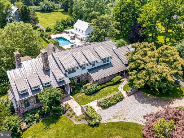 8133 Georgetown Pike, Mclean VA 22102