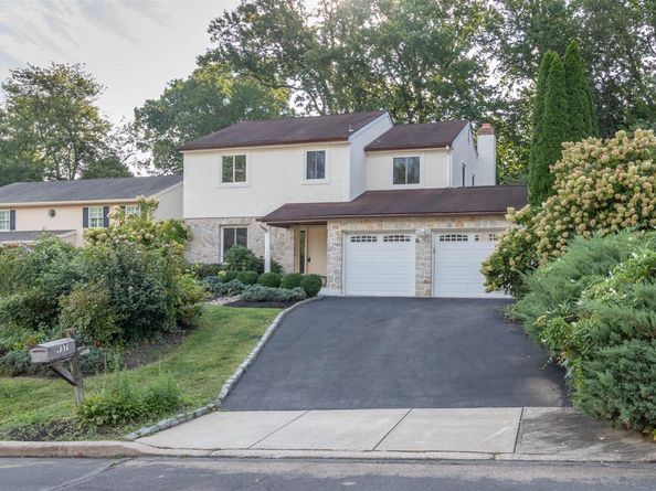 937 Caledonia Street, Philadelphia PA 19128