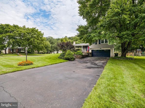 2615 Martin Road, Willow Grove PA 19090