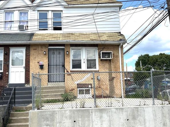 7101 Seaford Road, Upper Darby PA 19082
