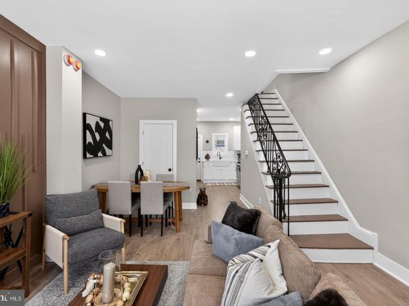2518 S American Street, Philadelphia PA 19148