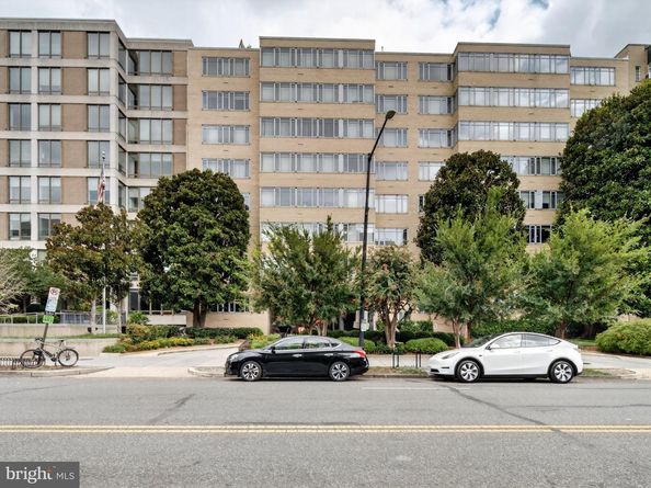 1711 Massachusetts Avenue NW 228, Washington DC 20036