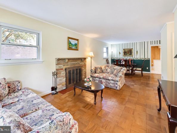 7300 Wayne Drive, Annandale VA 22003